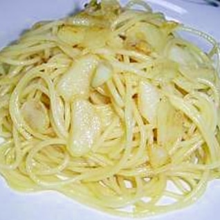 にんにく・塩だけのパスタ